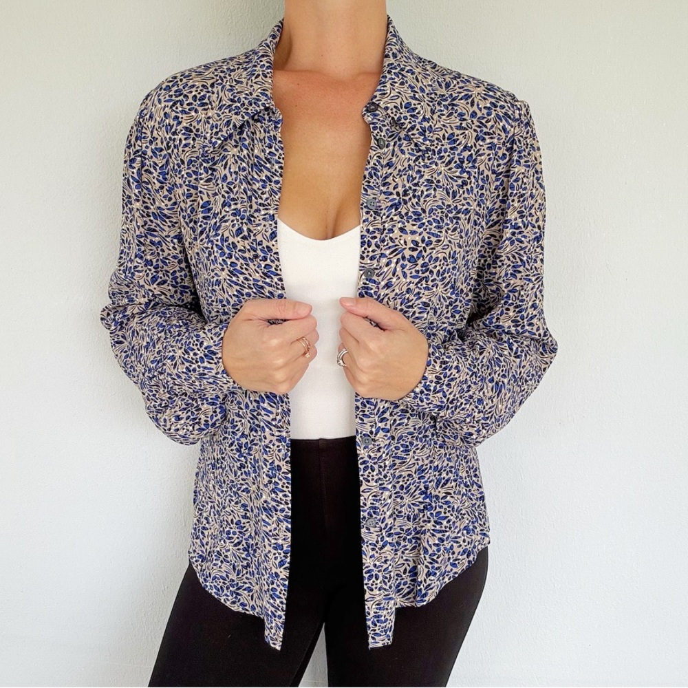 Boden blue and tan floral print long sleeve collared button down dress shirt 8